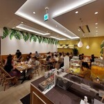 果実園リーベル - 店内