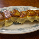 中華新楽 - 心を奪われた、３００円の餃子。