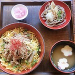 花月楼 - 牛しぐれ煮丼セット