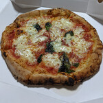 ピッツェリア キアッキェローネ - 『マルゲリータ　Pizza Margherita』　　1,500円+tax