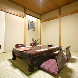 Luxury crab and blowfish in a relaxing private room♪