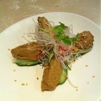 四川料理 龍の子 - お通し 鳥レバーペースト