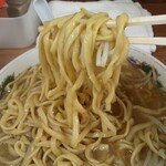 ラーメン二郎 - 少しづつ色合いが変わります