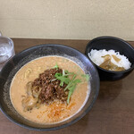 麺処 ごまや - こだわり坦々麺、ゴマ濃いめ と半ライス