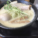 麺屋 鳥見本 - 特製特濃鶏白湯塩　麺増し1200円