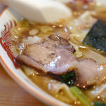 宝来家 - "餛飩麪（こんとんめん）"、叉焼（やきぶた）