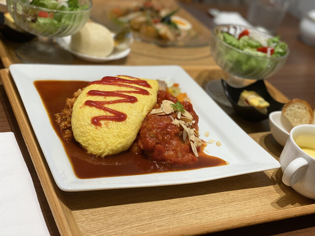 Salon de The Nagoya France Asahi Nagakute Ten