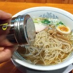 きく屋 - ペッパーはホワイトのみ！ブラックも欲しいだす❗️