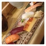 Sushi Yoshi - にぎり（ランチ）／735円