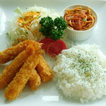 ダイニング4丁目 - エビフライランチ