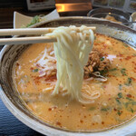 Yumeen - 麺は細ストレート系