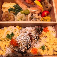 季節の二段弁当(持ち帰り)