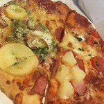 ドミノピザ - 料理写真:ハワイアンはやっぱり残る