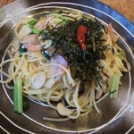 Ringo An - 巨峰とベーコンのゆずごしょうパスタ