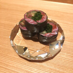 肉屋 田中 - イチボの漬け巻き