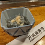 天史朗鮨 - お通し　生シラス