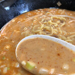 光華 - 坦々麺のスープ