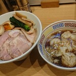 ほっこり中華そば もつけ - 