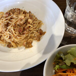 アヴニール - このお値段で…絶品パスタ。