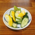 串焼き 巴 - お新香