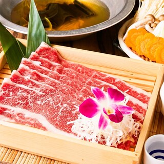Soft and juicy! Luxury menu of A5 rank Japanese black beef◎