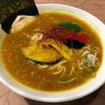 なんぷてい - スパイシースープカレーラーメン。汗をかきます