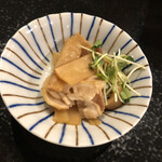 やきとり まつかさ - 料理写真:付出し　豚肉とメンマ