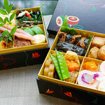 Two-tiered osechi