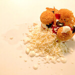 Installation Table ENSO L'asymetrie du calme - 桃のコンポート