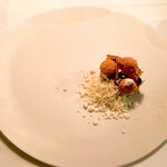 Installation Table ENSO L'asymetrie du calme - 桃のコンポート