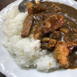 居喰処 光 - 2020/10/02
      カツカレーライス 750円