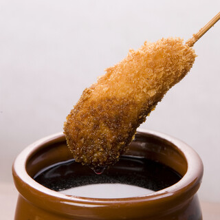 Enjoy Kuroge Wagyu beef and seasonal ingredients! Enjoy Kushikatsu with a secret sauce♪