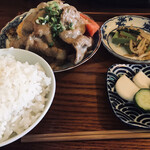 伊達な食堂 きょーしろー - 豚肩ロースの生姜焼き(850円)