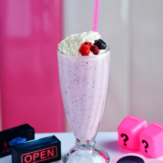 There are also plenty of drinks, including cute-looking shakes and sodas♪