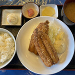 釧ちゃん食堂 - イワシフライ定食（800円）小鉢のタラコが何気に美味かった。やるな！釧路！