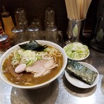 滝野川 大勝軒 - 別の日、中華そば、海苔・ネギ。