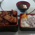 パリージャン - 焼肉弁当  ( 税込750円 )