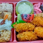 おこわ 米八 - 広島産カキフライ弁当～宮島～1,080円 ♪