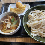 肉汁うどんの南哲