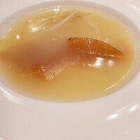 萬珍樓 本店 - フカヒレの姿煮を贅沢に味わっちゃいました