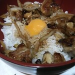かつおの遊び場 - 焼き鳥丼