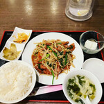 向陽飯店 - 