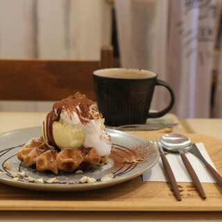 カフェ リーノ_0