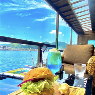 バズ キッチン_1