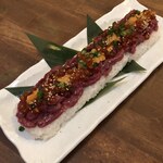 肉天国 - ユッケ寿司