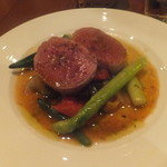 ラシェット - 筒状にした羊肩ロースの料理