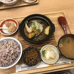 Kamadogohan sashifukuya - 和風おろしハンバーグの定食