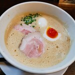 ラーメン家 みつ葉 - 豚CHIKI しょうゆラーメン( *´艸)