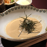 赤坂 渡なべ - 鯛の胡麻ダレ