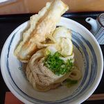 うつ輪 - 竹玉天ぶっかけうどん 720円